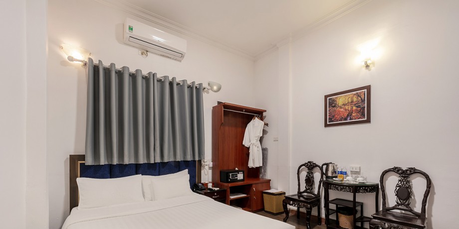 202tieuchuan2 (2).jpg